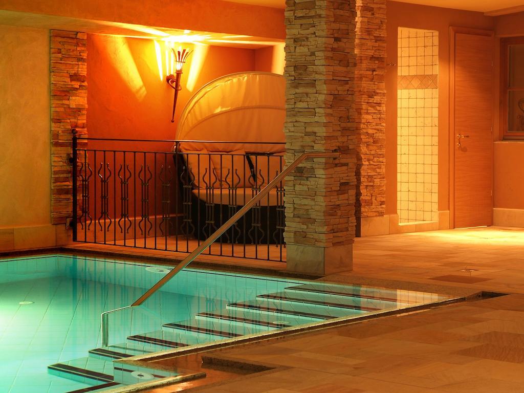 Hotel Garni Romantika Serfaus Ngoại thất bức ảnh